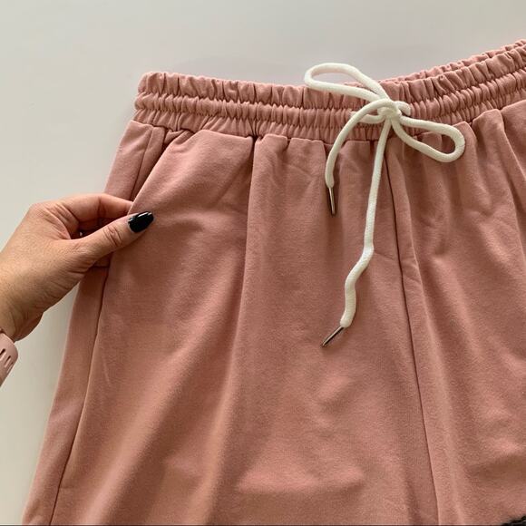 Via Penny Lane Reworked Apparel | The Rolling Stones Pink Graphic Shorts Large - Picture 6 of 10